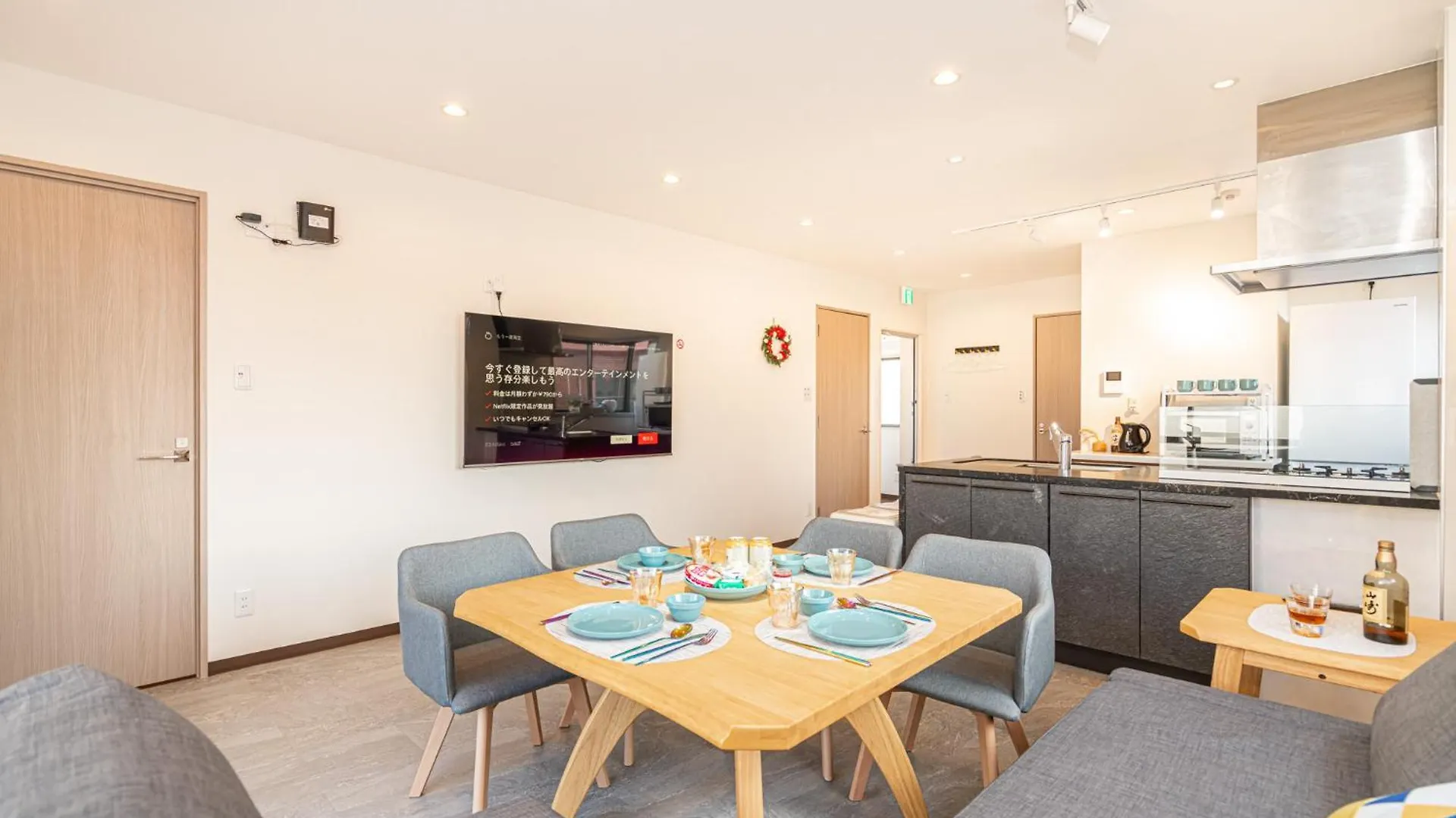 Asakusa,Ginza,Ueno,Skytree,Stn&Conv 1Min ,Family Suite,45 Mins To Airport,Kiyoka Hotel 清禾 Tokyo Guest house