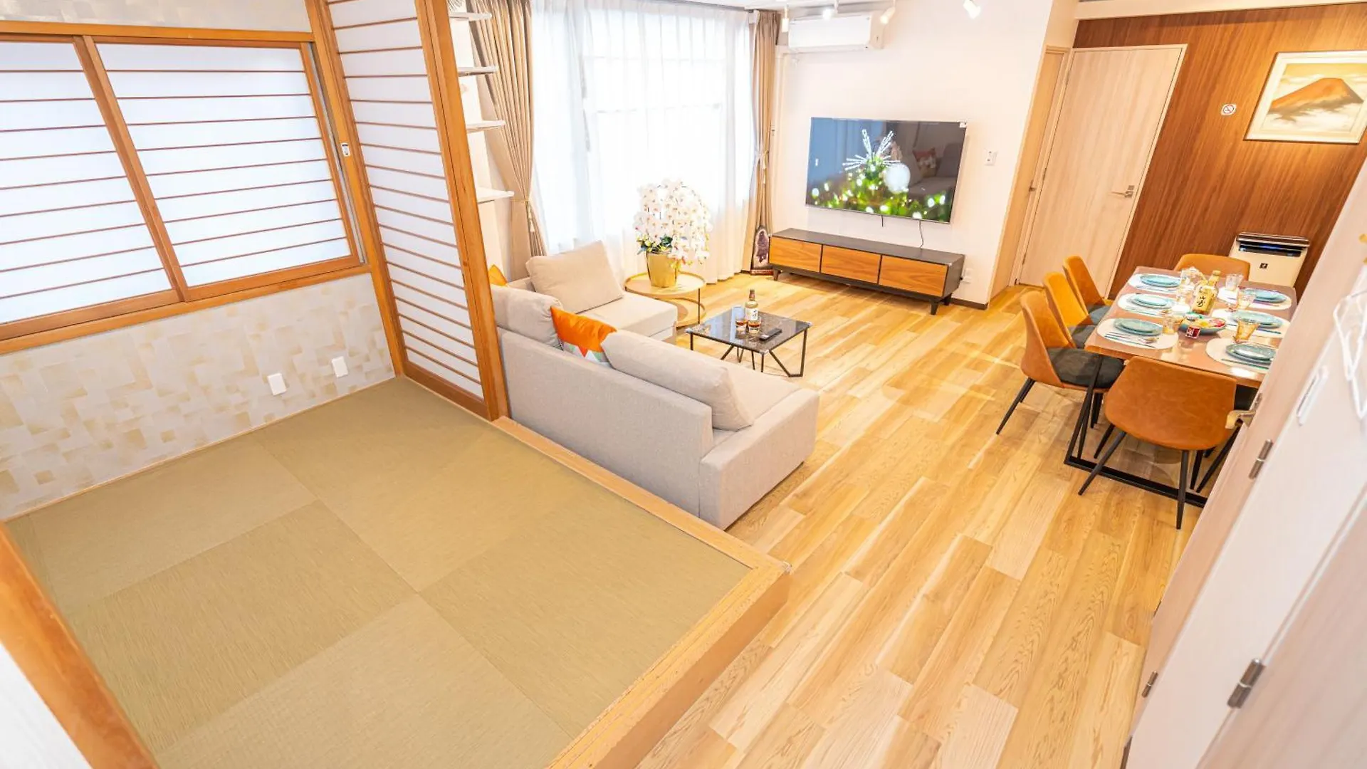 Asakusa,Ginza,Ueno,Skytree,Stn&Conv 1Min ,Family Suite,45 Mins To Airport,Kiyoka Hotel 清禾 Tokyo Guest house